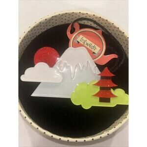 Erstwilder Snow Capped Splendour Brooch NWT- Carmen Hui-Nihon Journey-2017-RARE!